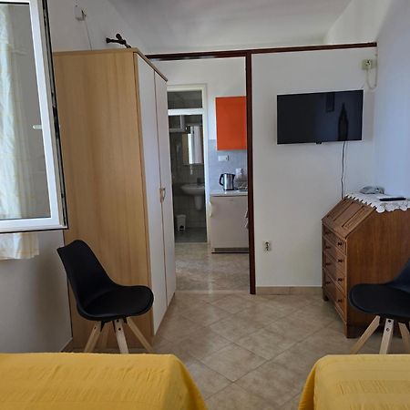 Apartments Bajo - Free Parking Dubrovnik Luaran gambar
